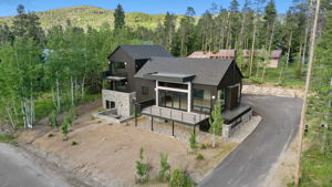  Photo 0