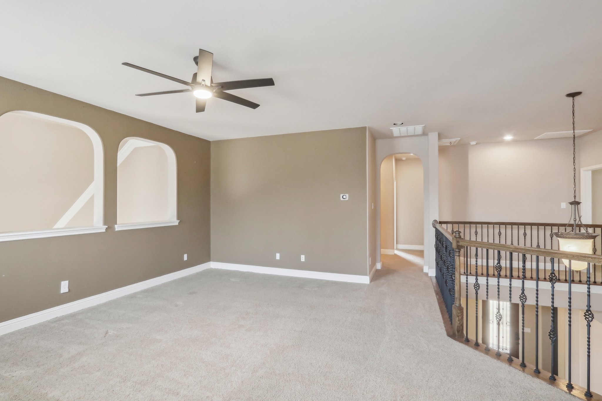 N Saddle Ridge Dr-043.jpg