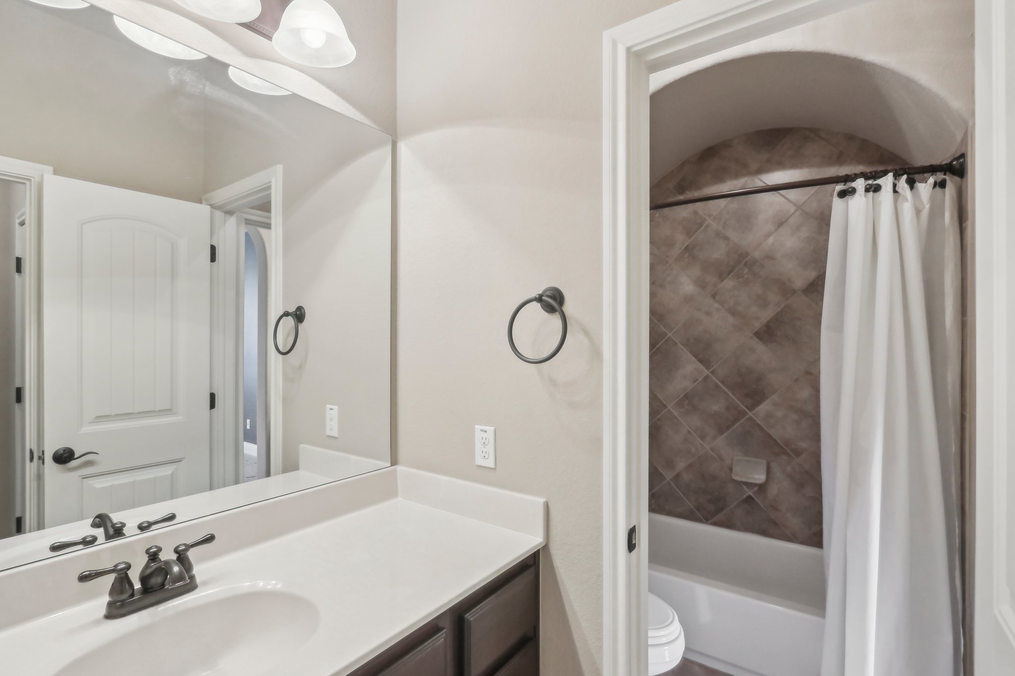 N Saddle Ridge Dr-048.jpg