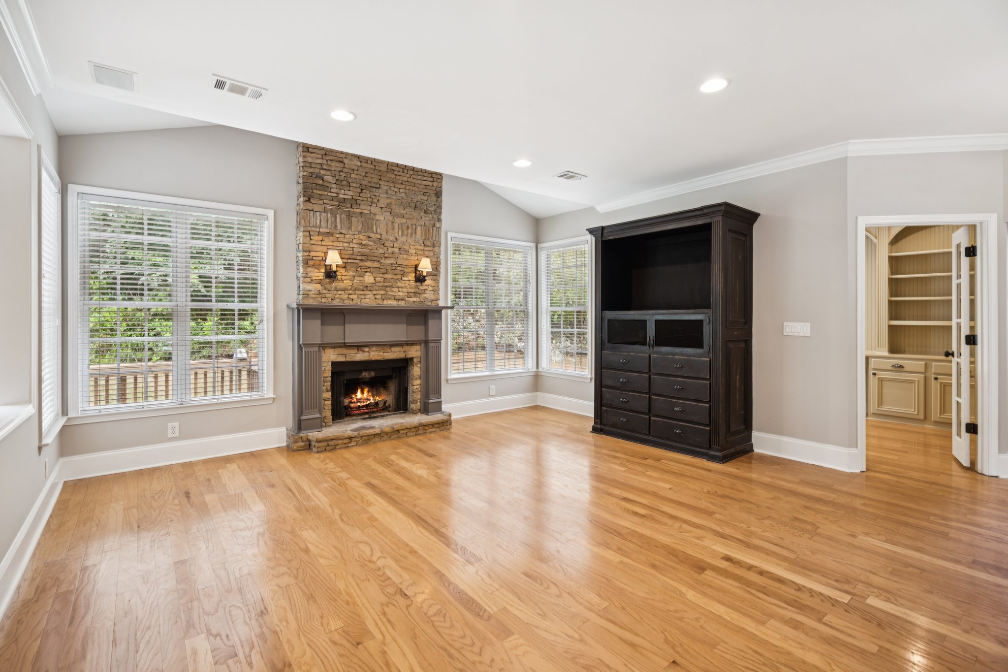 Local_Flavor_Films_114 Neetle Close Dr, Woodstock, GA 30188-076.jpg
