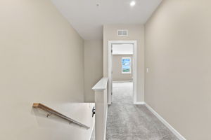  Photo 34