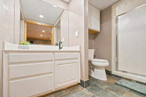  Photo 47