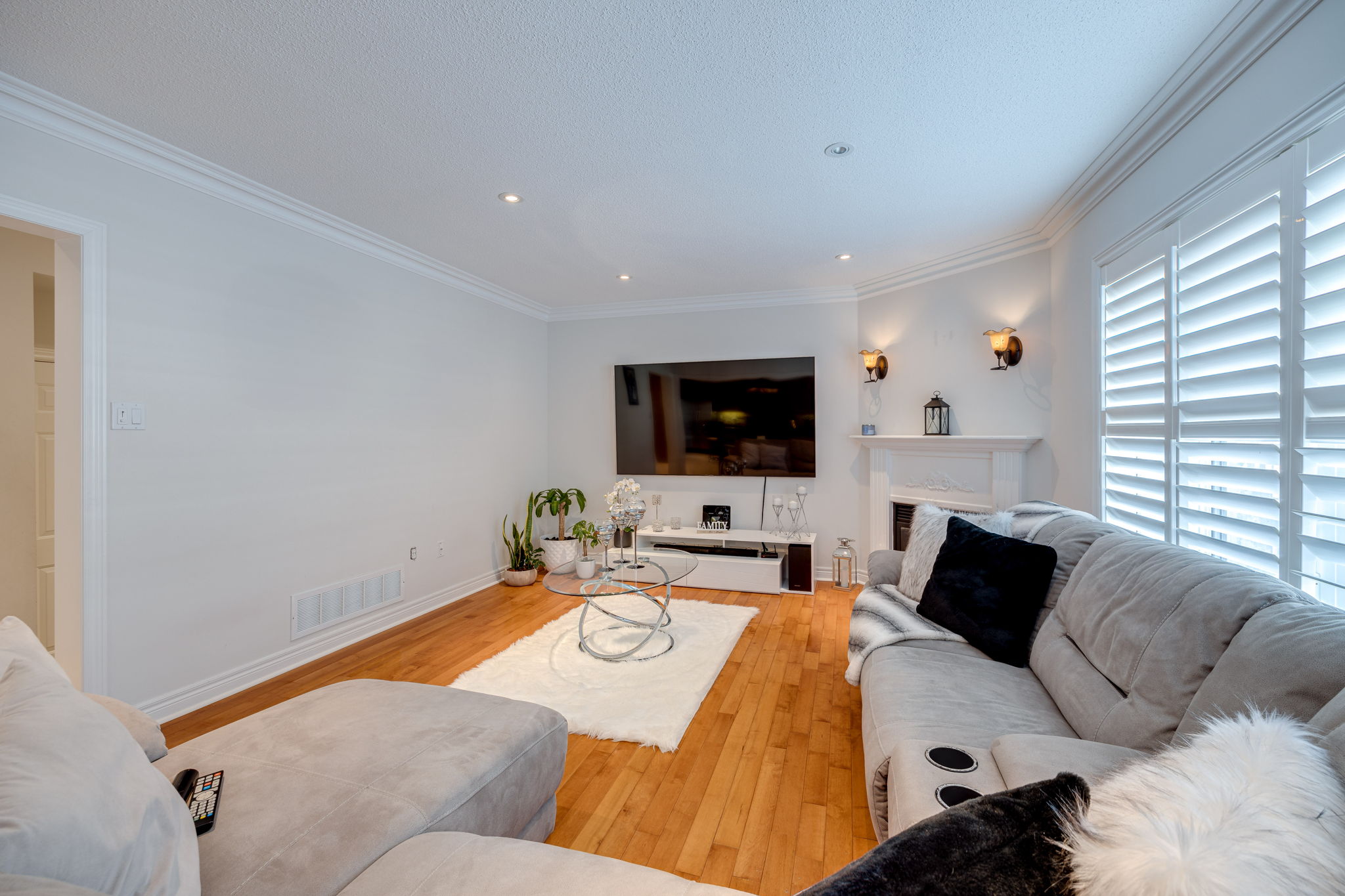 Newmarket property showcase — delivered property photograph 13