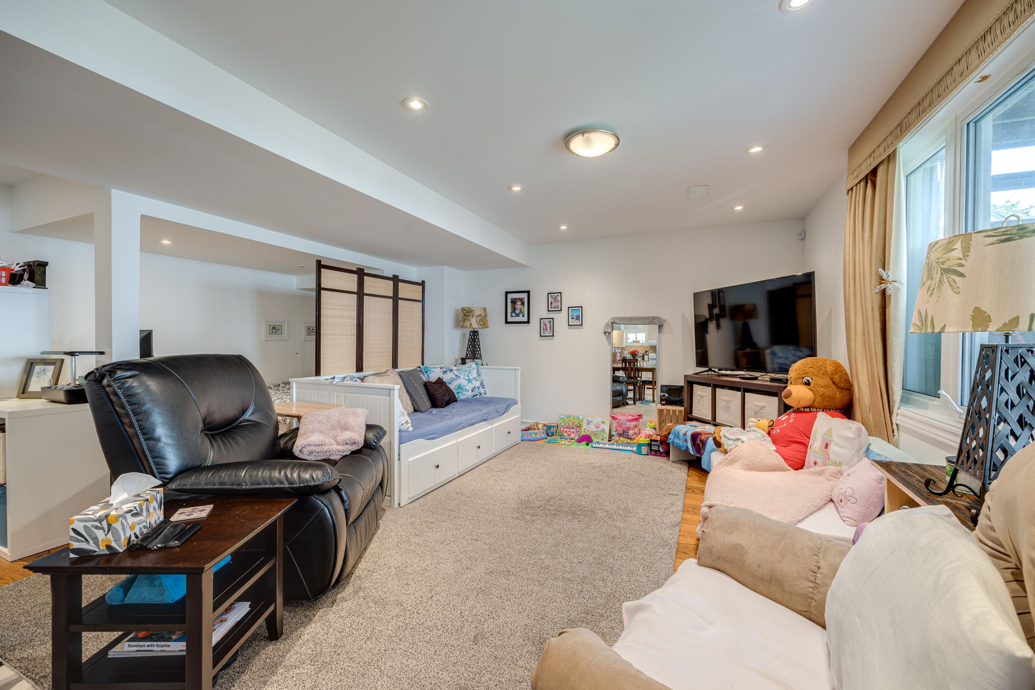 Newmarket property showcase — delivered property photograph 33