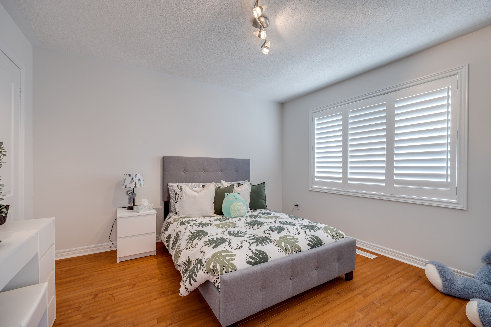 Newmarket property showcase — delivered property photograph 25