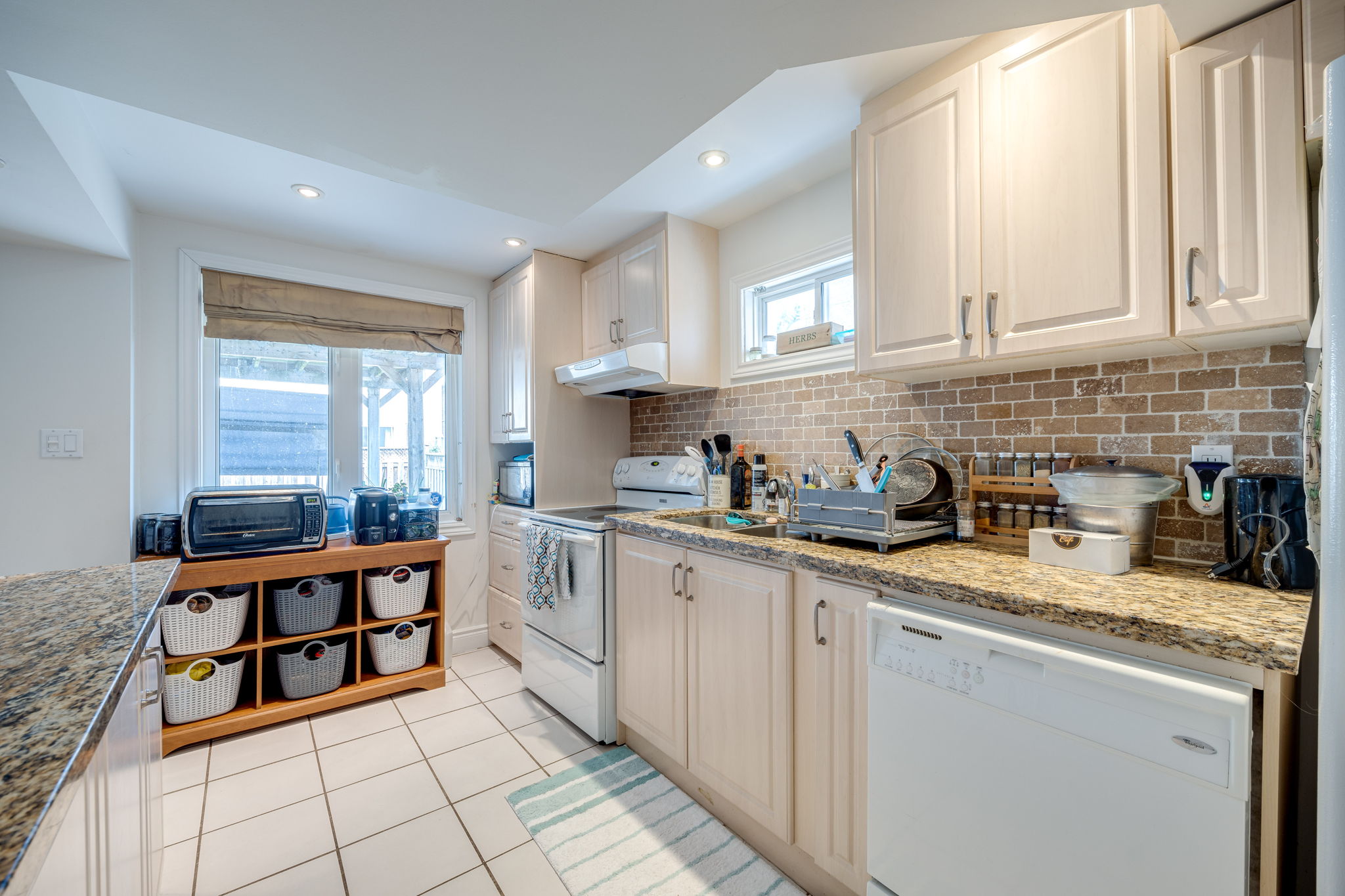 Newmarket property showcase — delivered property photograph 37