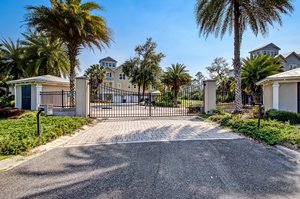 Cumberland Palms
