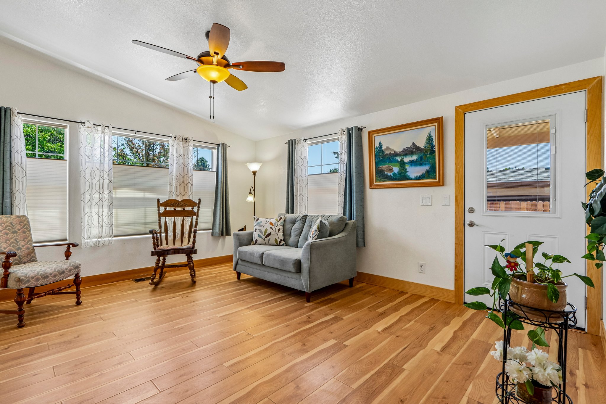 S Pinecrest Rd-S1305-008.jpg