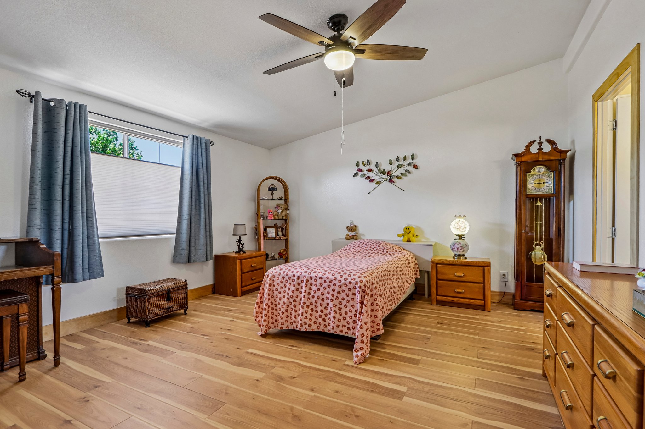 S Pinecrest Rd-S1305-029.jpg