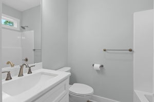  Photo 33