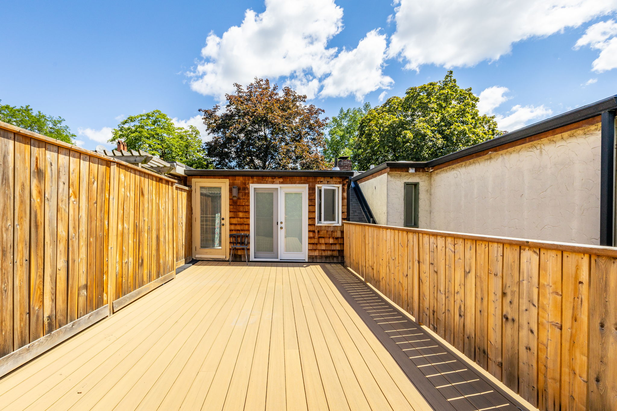 Property in Toronto — delivered property photograph 30