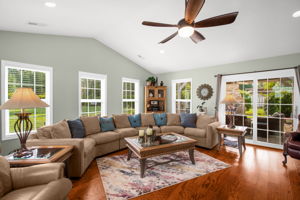114 Stapleton Way-10