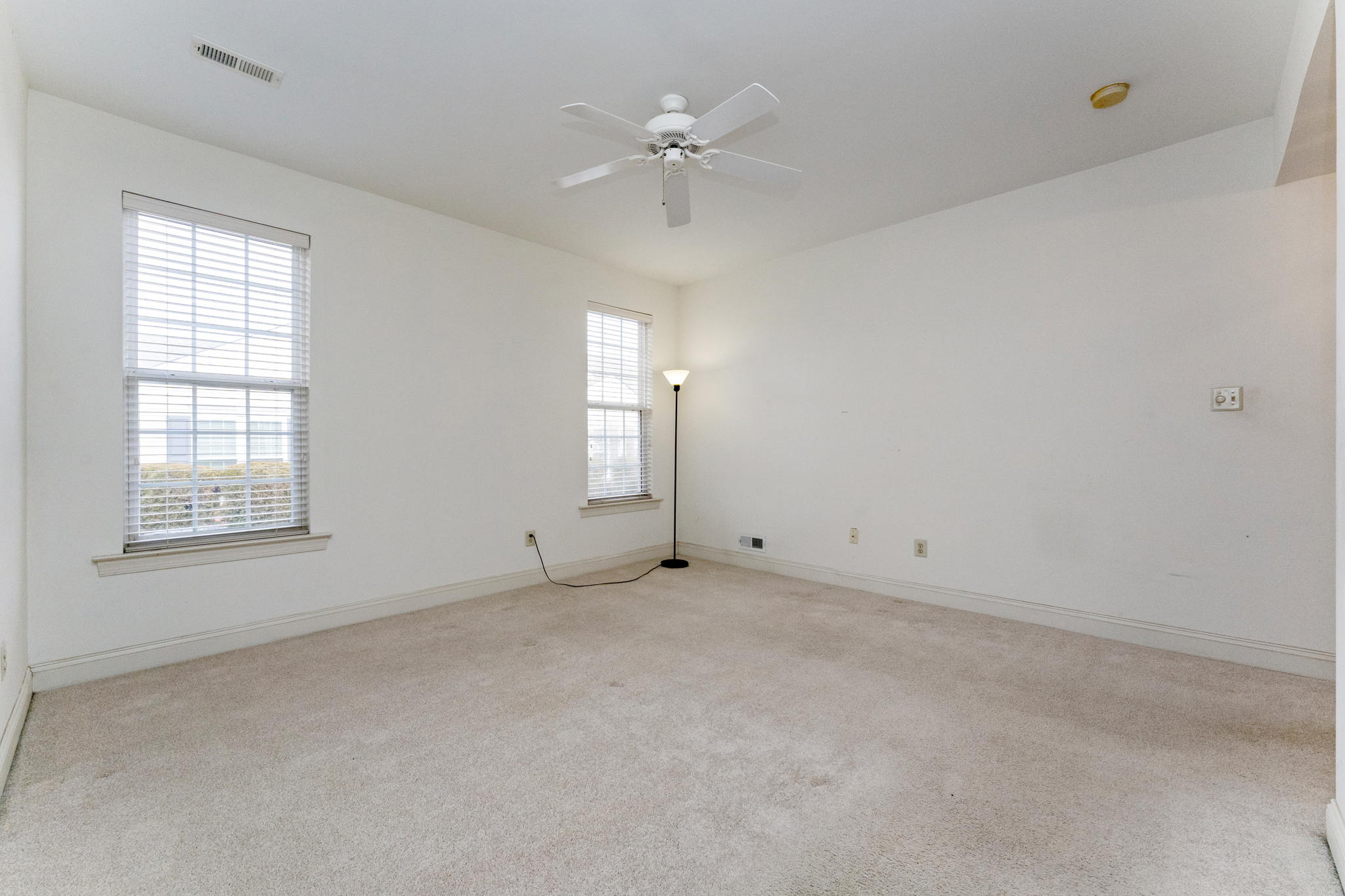 114 Wyndham Woods Way, Hatfield, PA 19440 Left Bank REPS