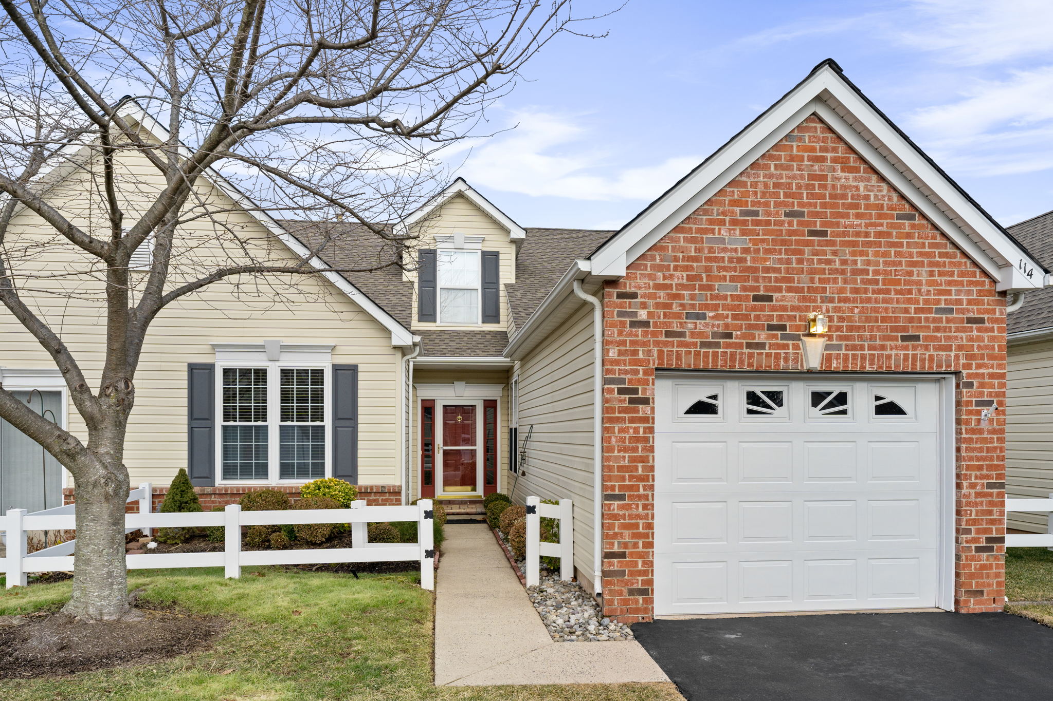 114 Wyndham Woods Way, Hatfield, PA 19440 Left Bank REPS