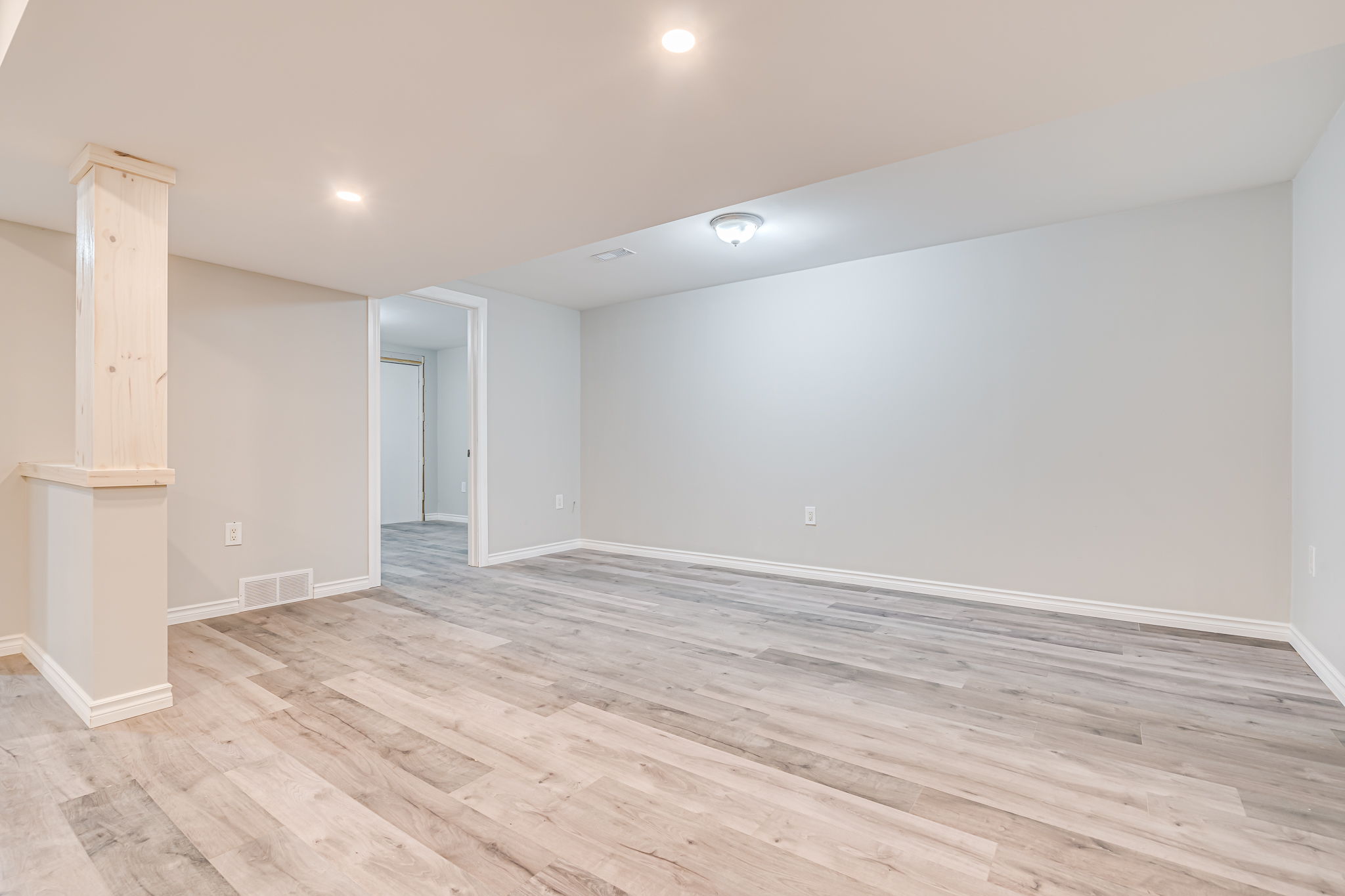  114 Zina St, Orangeville, ON L9W 1E8, US Photo 26