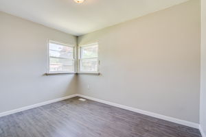  114 Zina St, Orangeville, ON L9W 1E8, US Photo 14