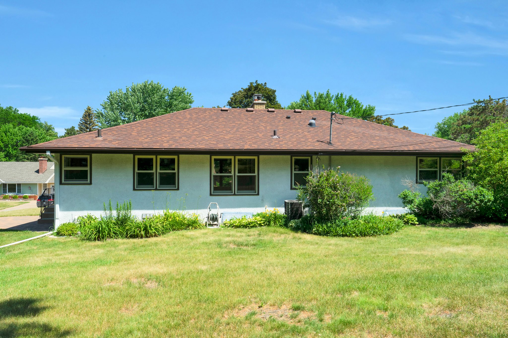 1140 Brooks Ave W, Roseville, MN 55113, USA Photo 24