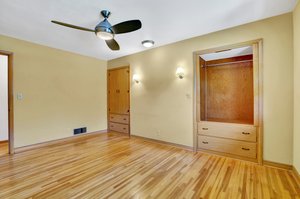 1140 Brooks Ave W, Roseville, MN 55113, USA Photo 16