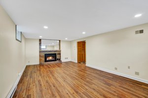1140 Brooks Ave W, Roseville, MN 55113, USA Photo 19