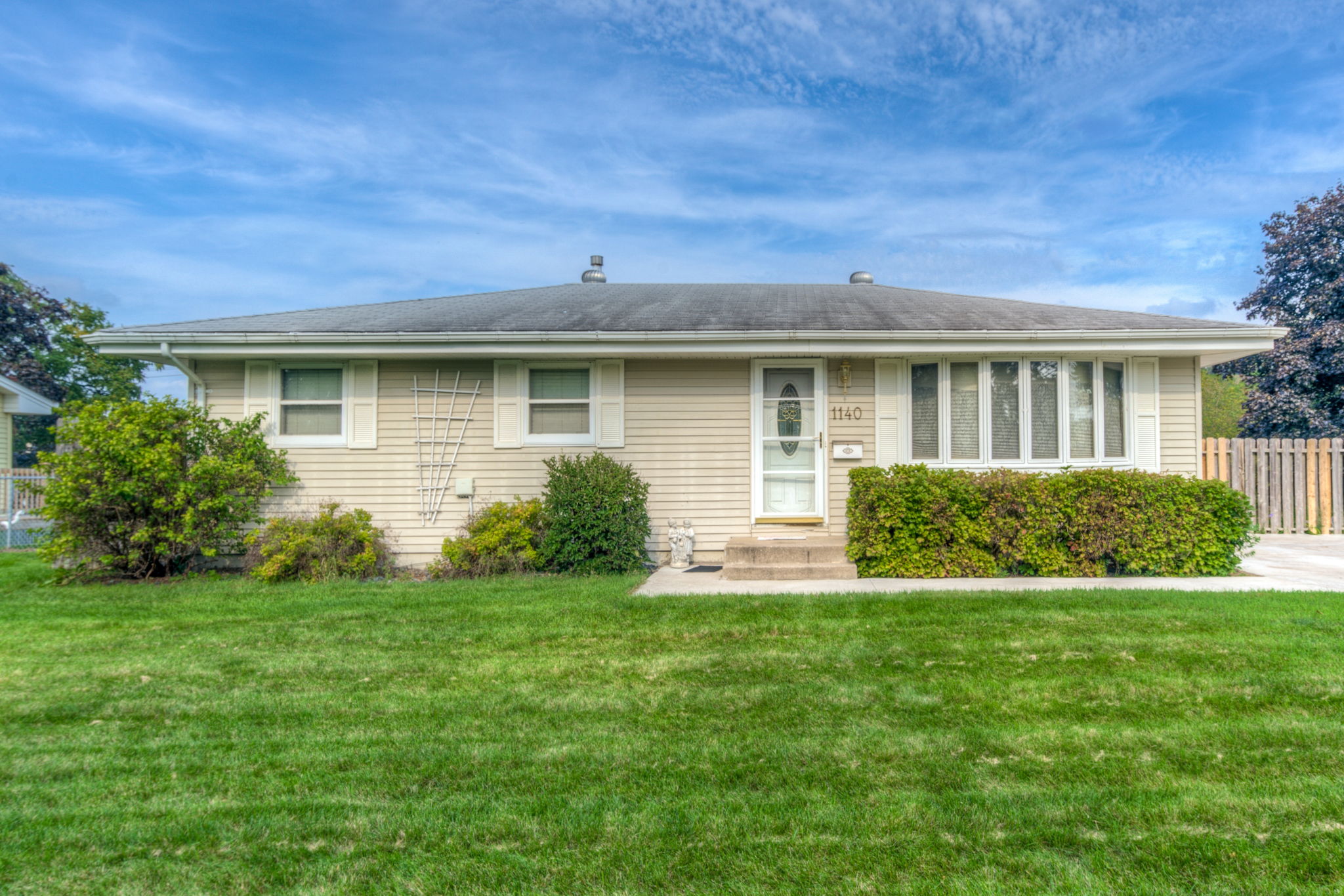  1140 Chicago Ave, Saint Paul Park, MN 55071, US