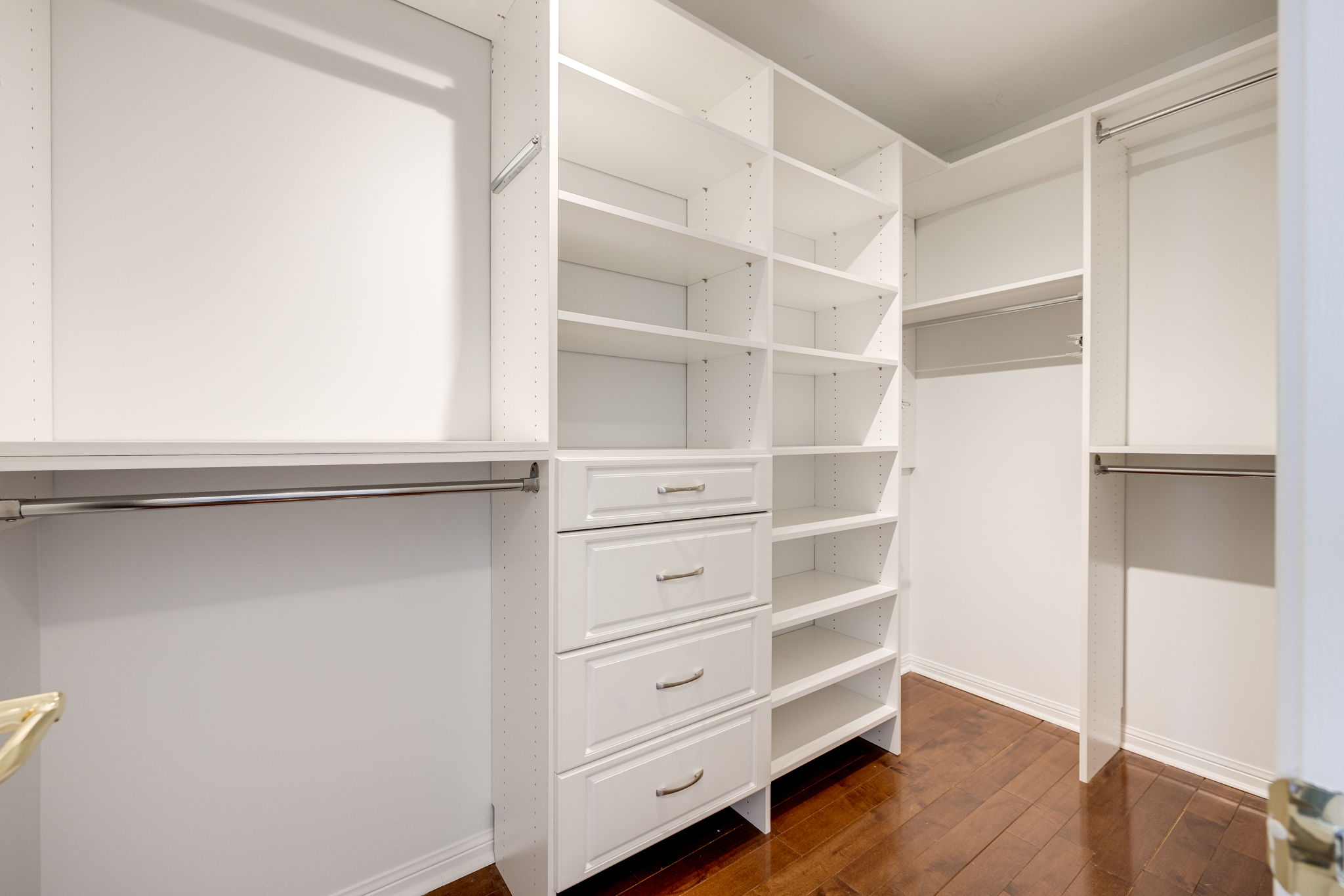 Mississauga property showcase — delivered property photograph 11