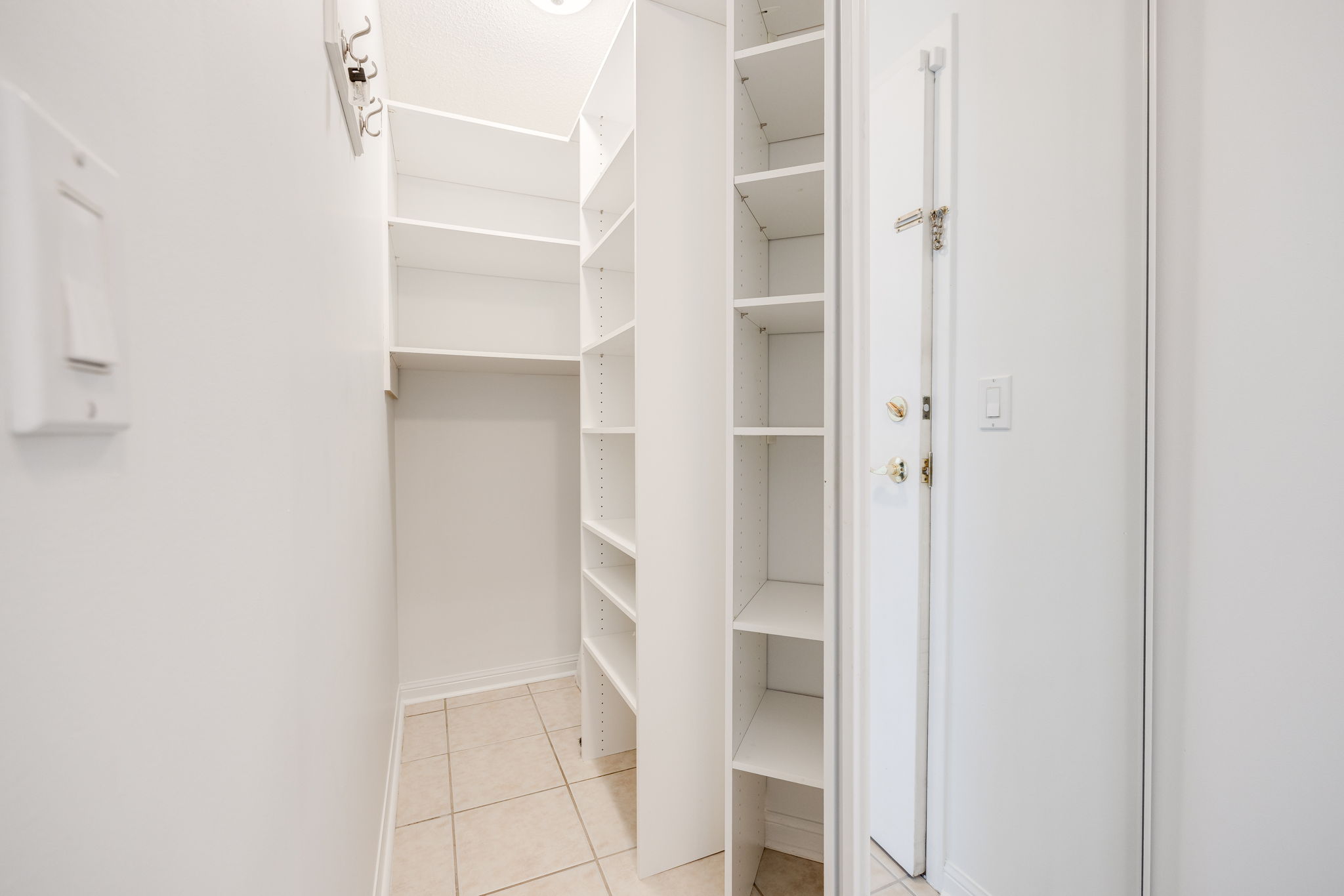 Mississauga property showcase — delivered property photograph 21