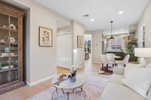 River Rock Ln-S1710-009.jpg