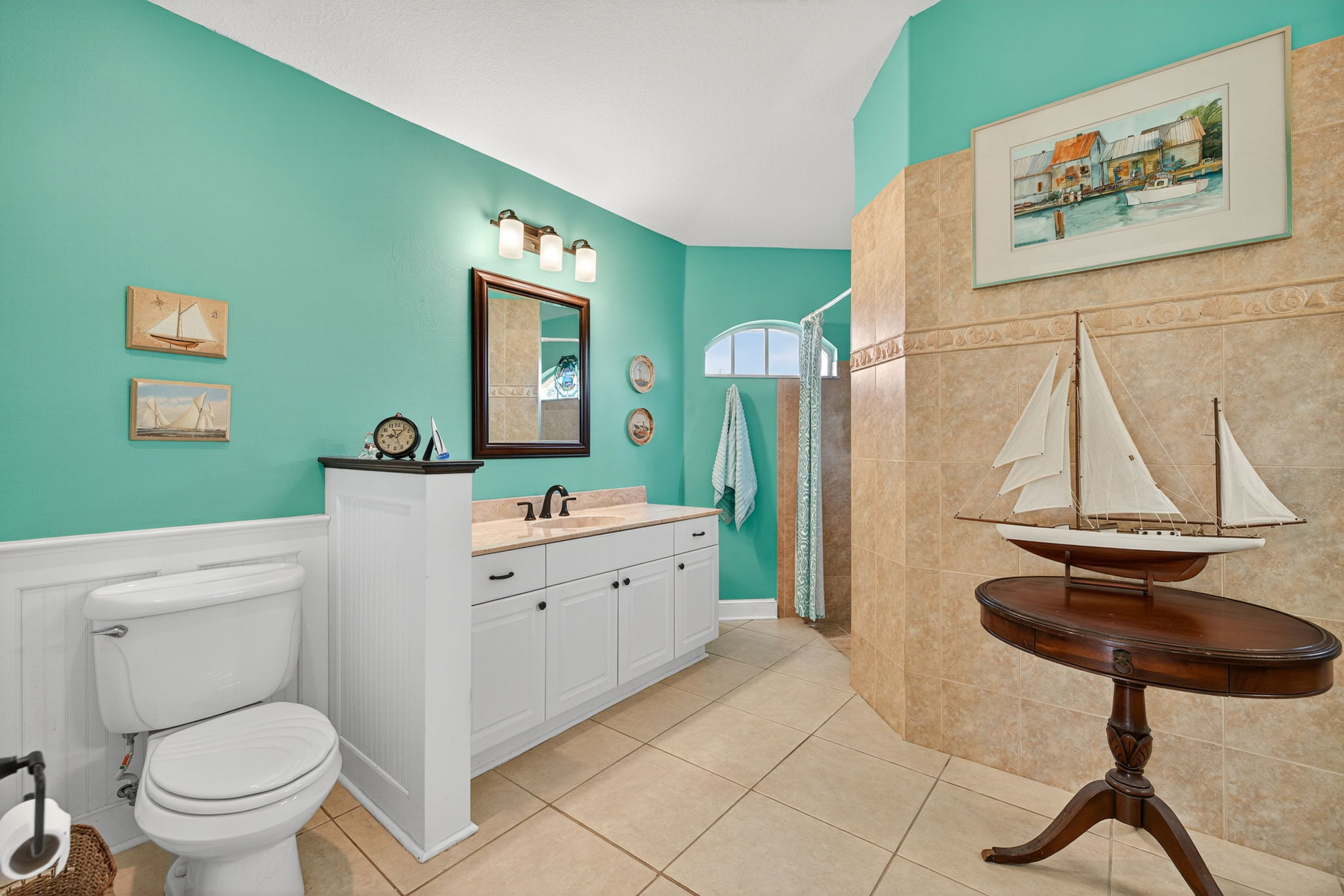 Primary Bathroom 3 of 4