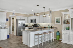 Breakfast Bar 1 of 2