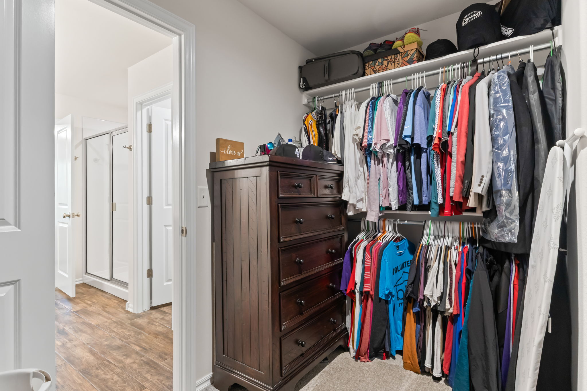  Photo 33