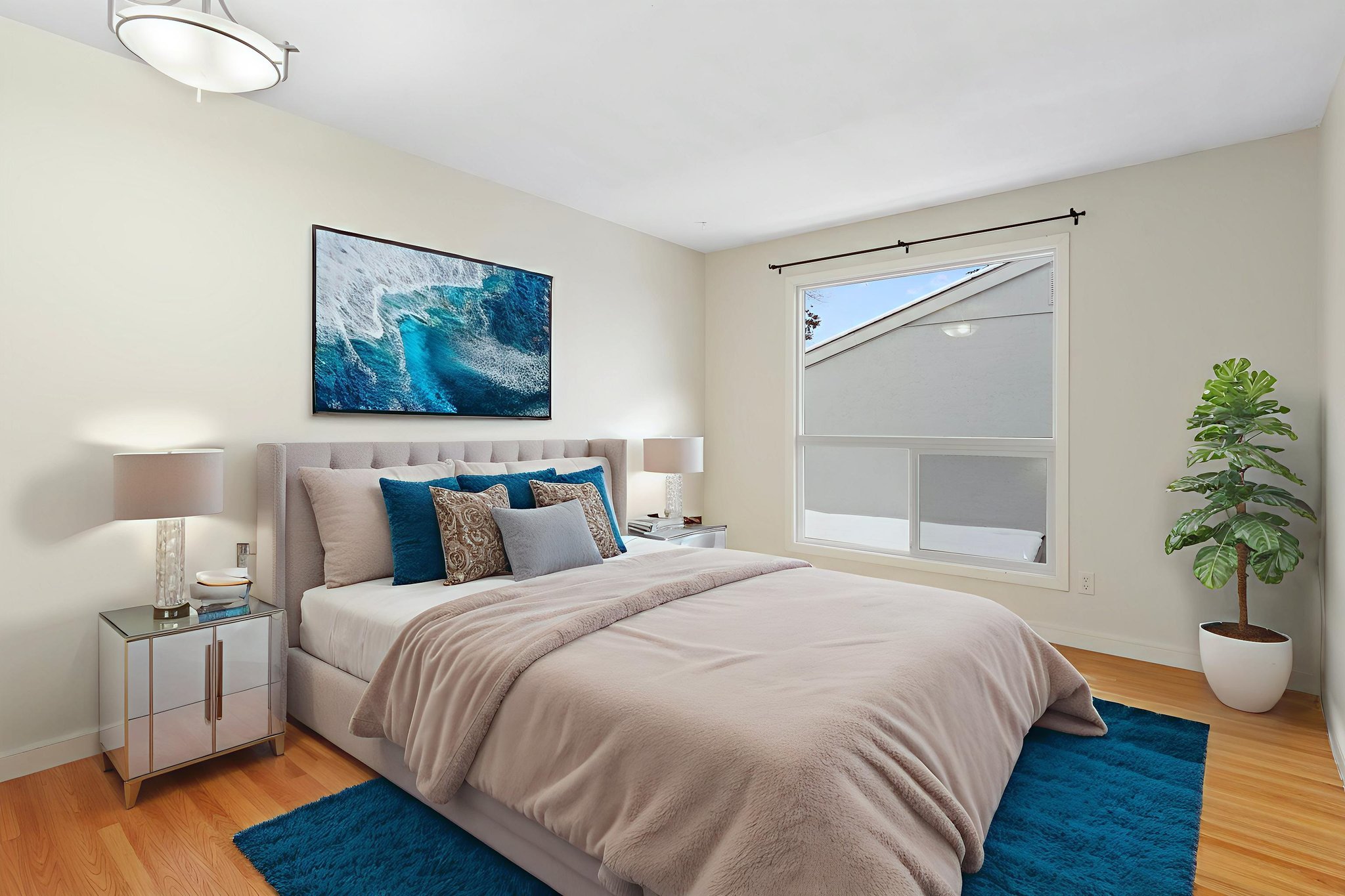 DSC08090 virtually staged.jpeg