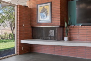  Photo 31