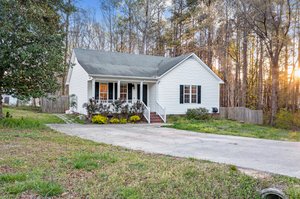 1141 Amber Acres Ln, Knightdale, NC 27545, USA Photo 3