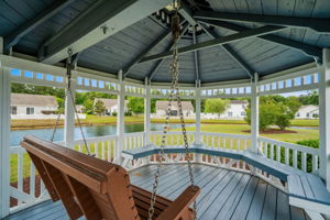  Photo 64
