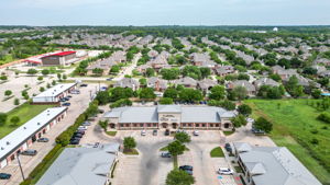  Photo 44