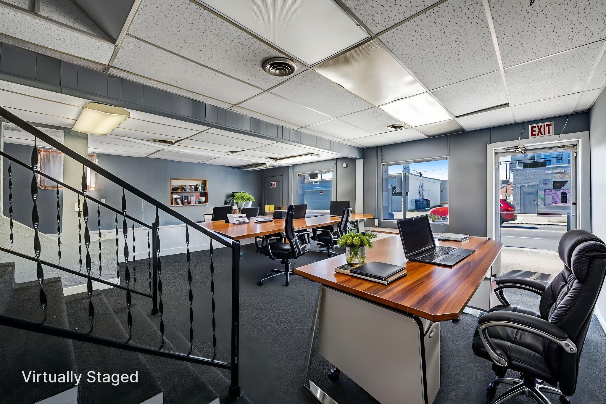 1141-kensington-18 virtually staged.jpeg