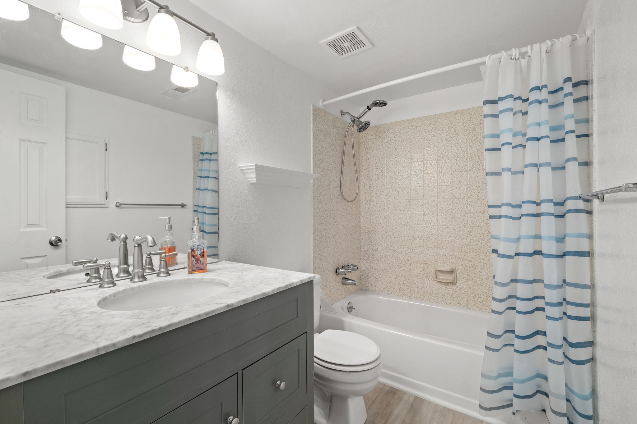 Bathroom 1 1