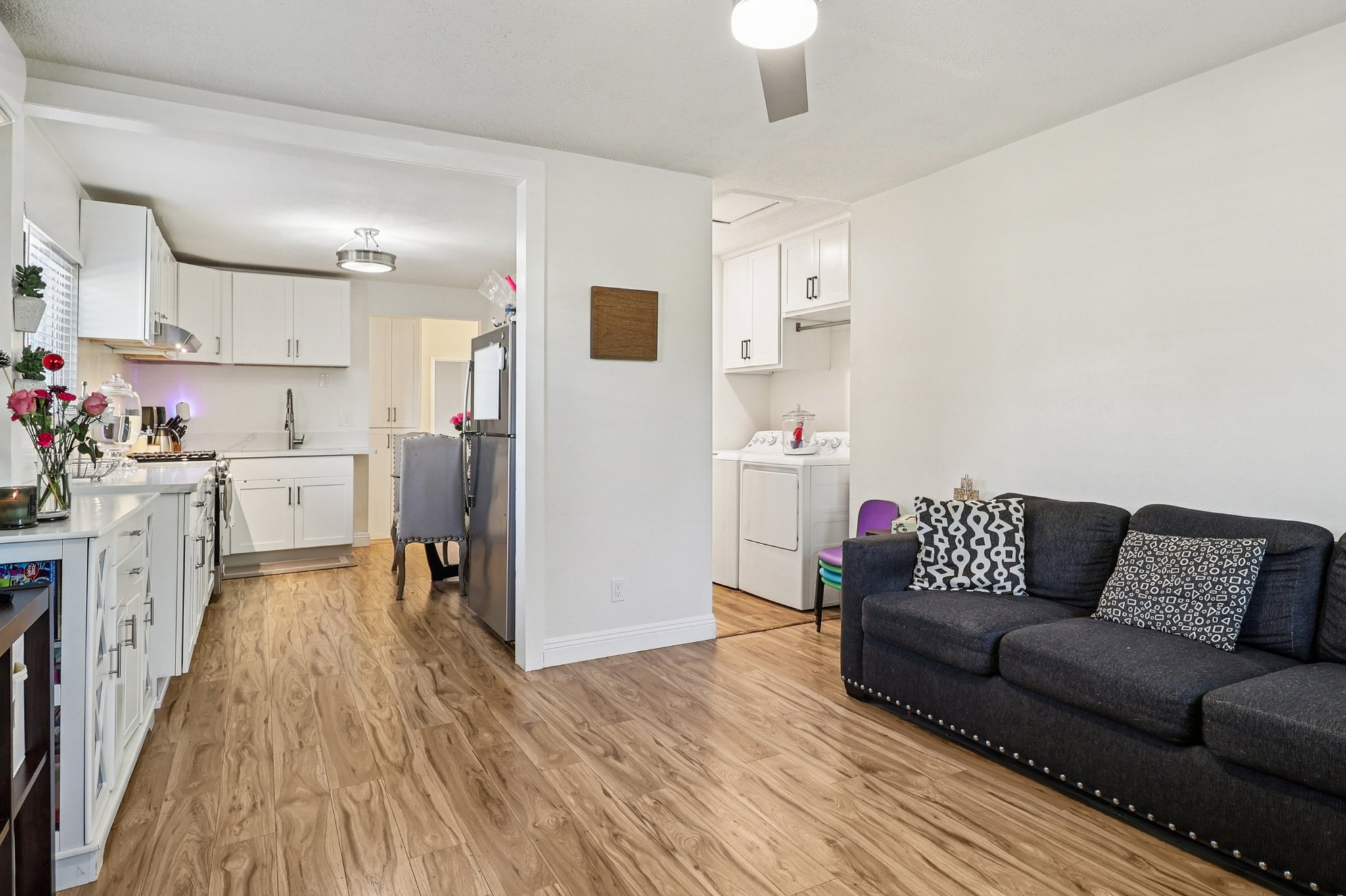 Sumner Ave 43-S1012-003.jpg