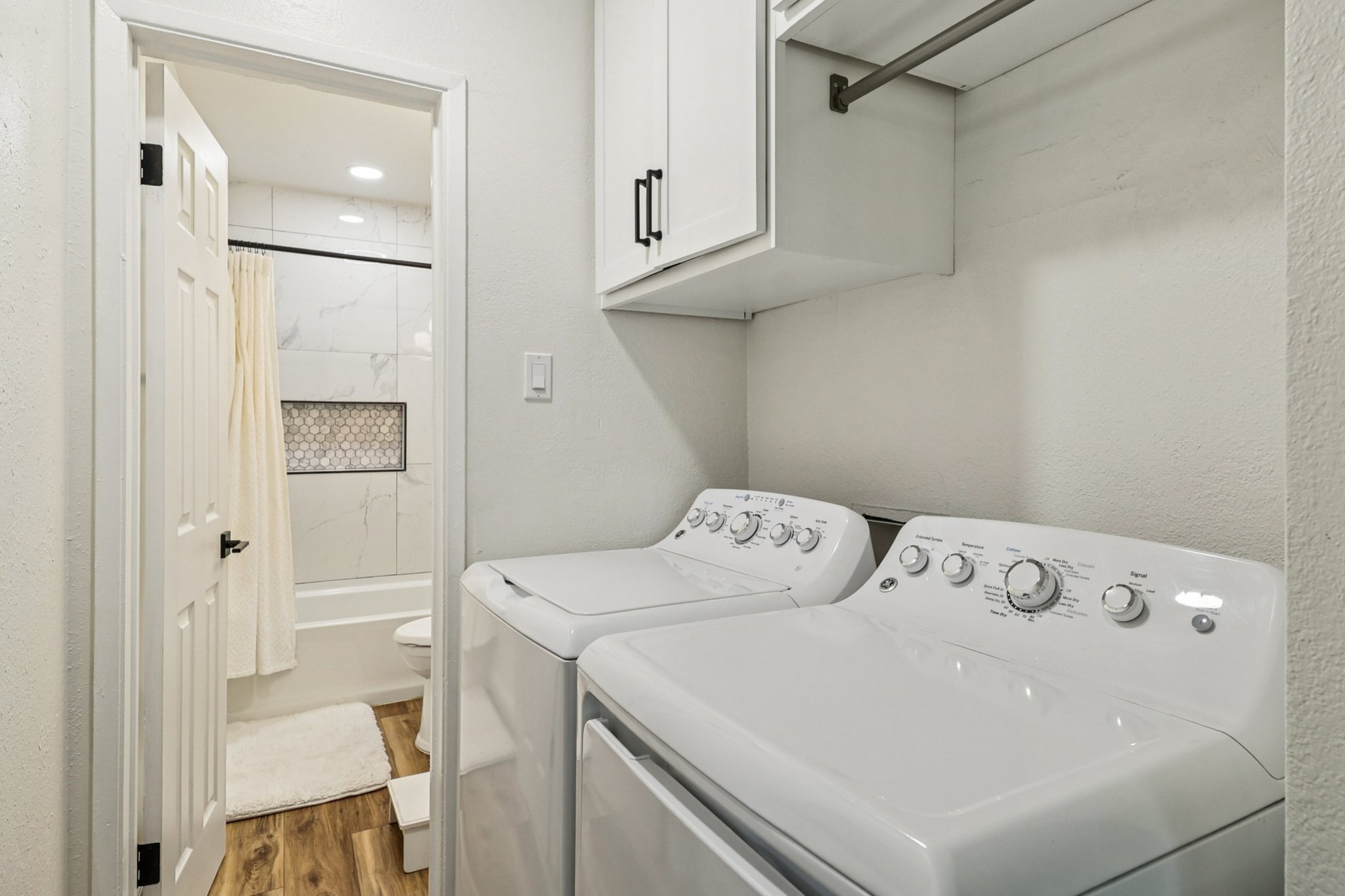 Sumner Ave 43-S1012-007.jpg