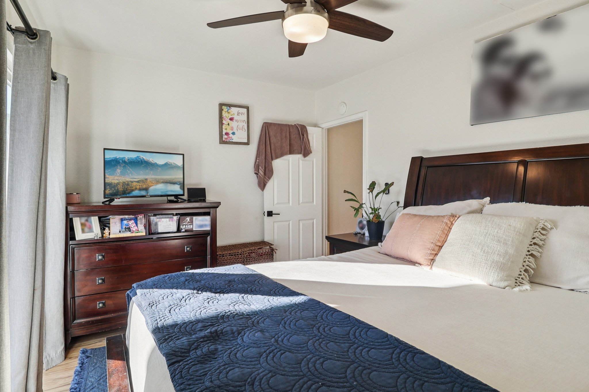 Sumner Ave 43-S1012-014.jpg