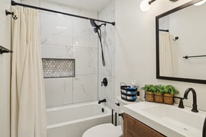 Sumner Ave 43-S1012-008.jpg