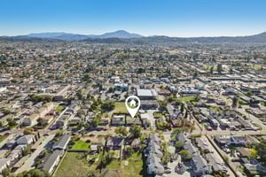 Sumner Ave 43-S1012-034.jpg