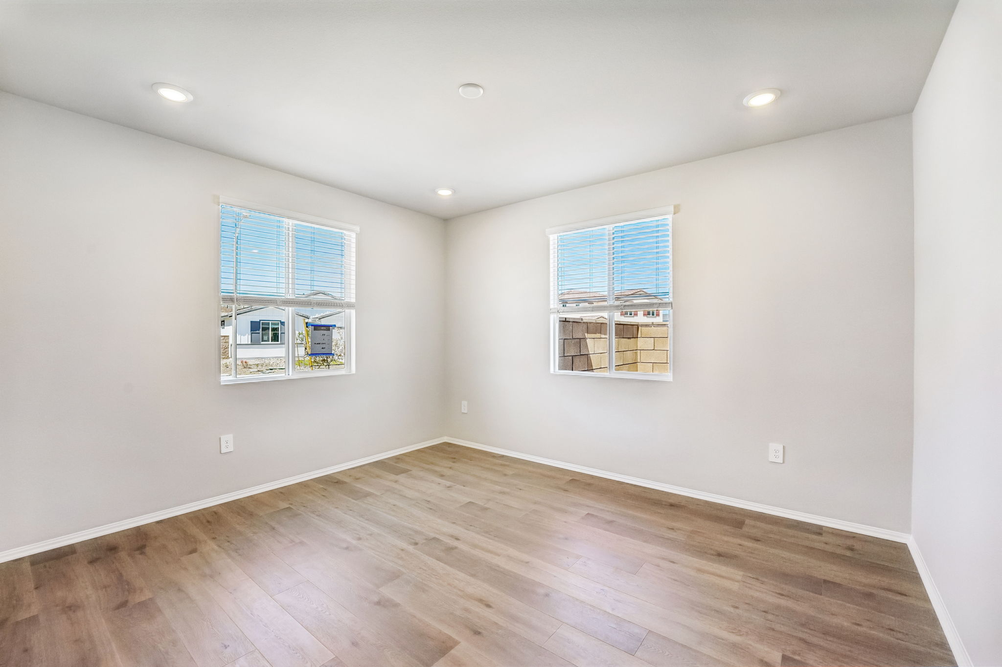 So Cal division - Juniper - 11412 Faldo St Beaumont CA 92223 -016