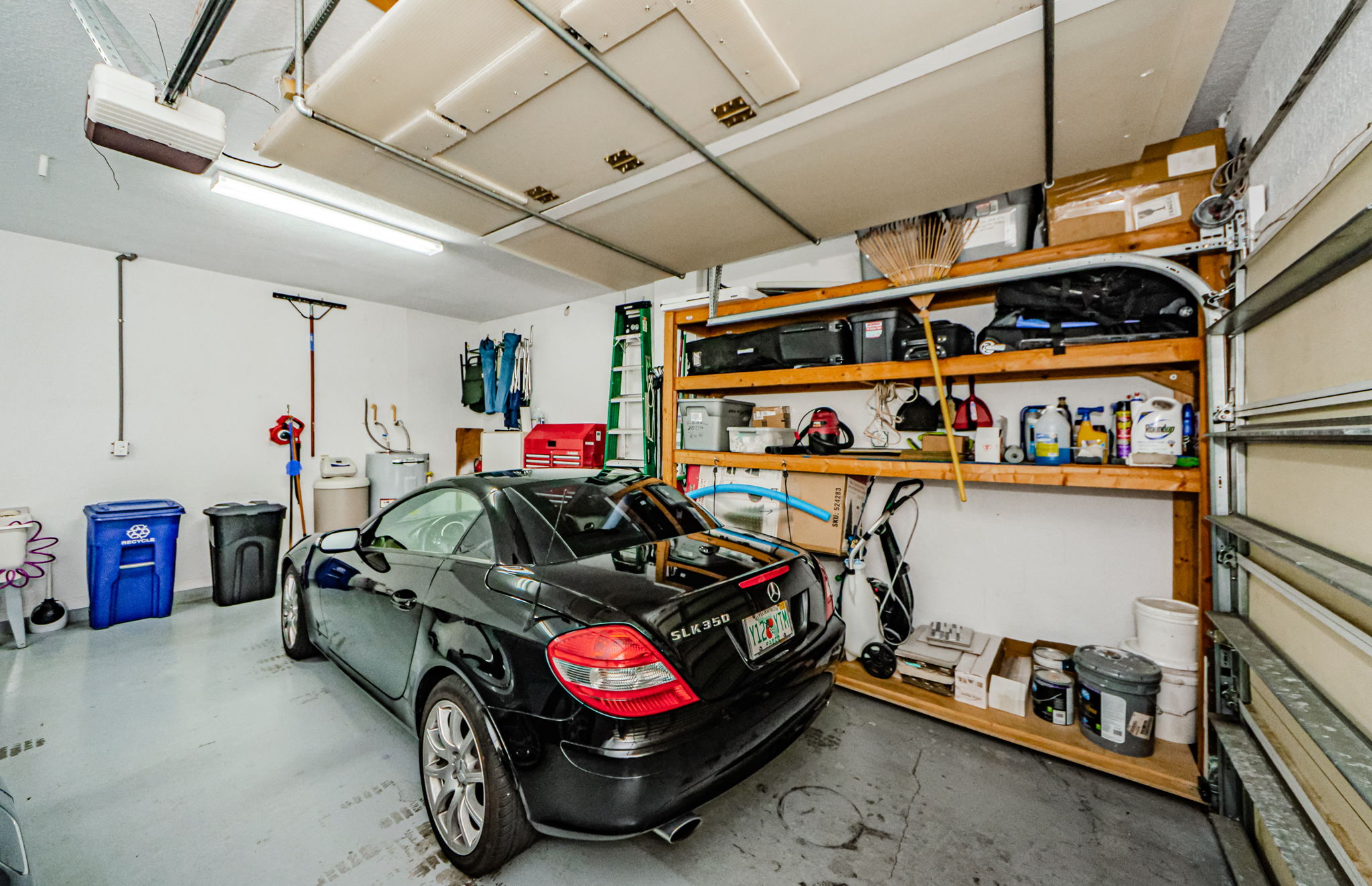 Garage 2