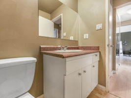  Photo 44