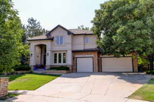  Photo 0