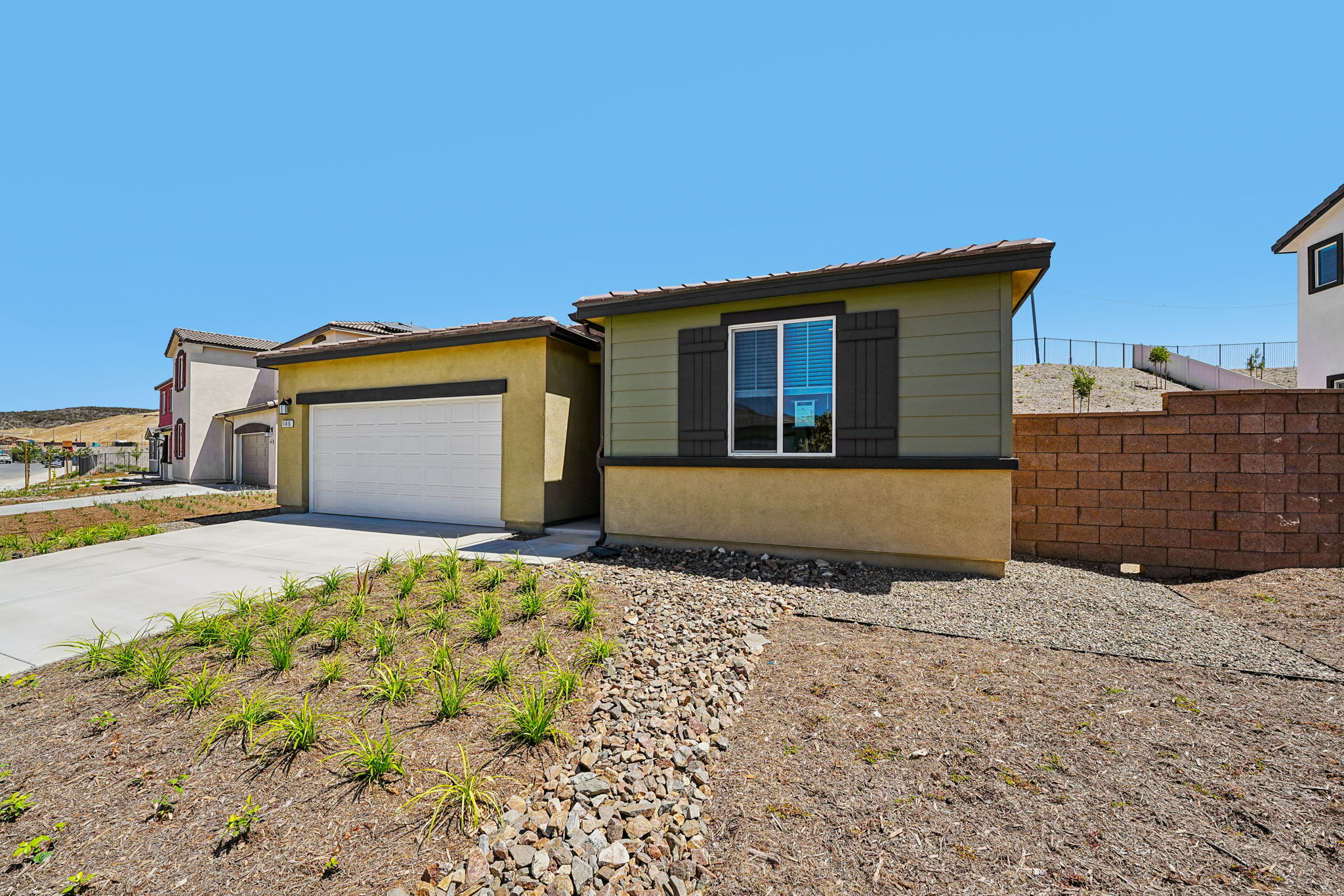 So Cal division - Juniper - 11416 Faldo St Beaumont CA 92223 -003