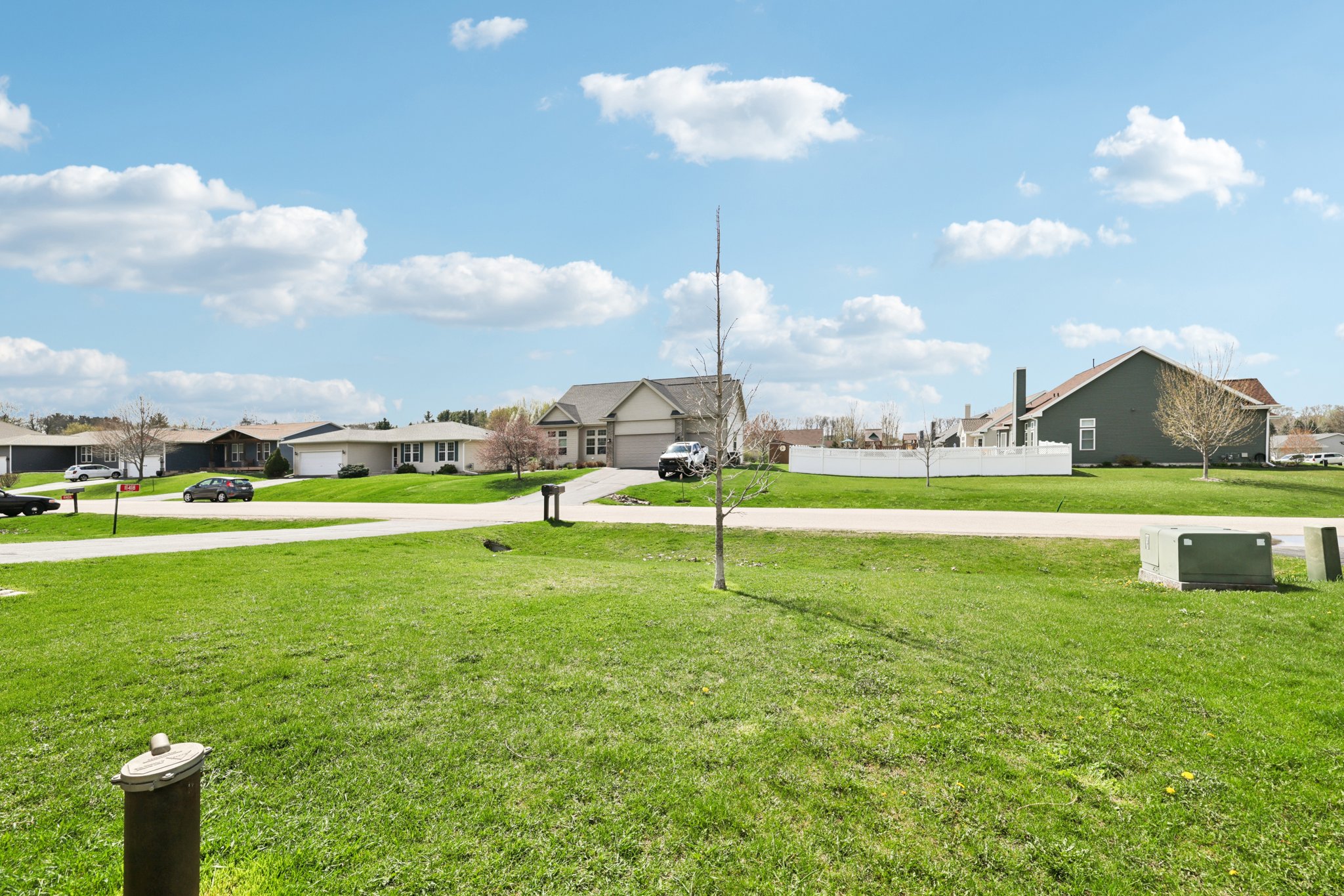 N Erie Dr-S1704-003.jpg