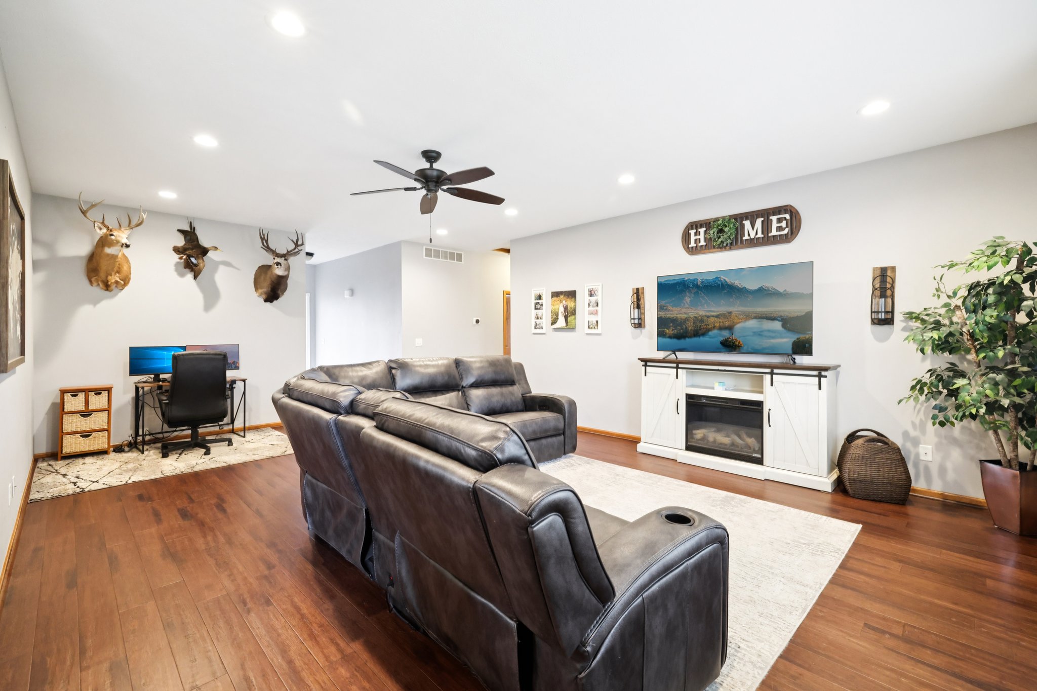 N Erie Dr-S1704-009.jpg