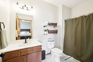 N Erie Dr-S1704-024.jpg